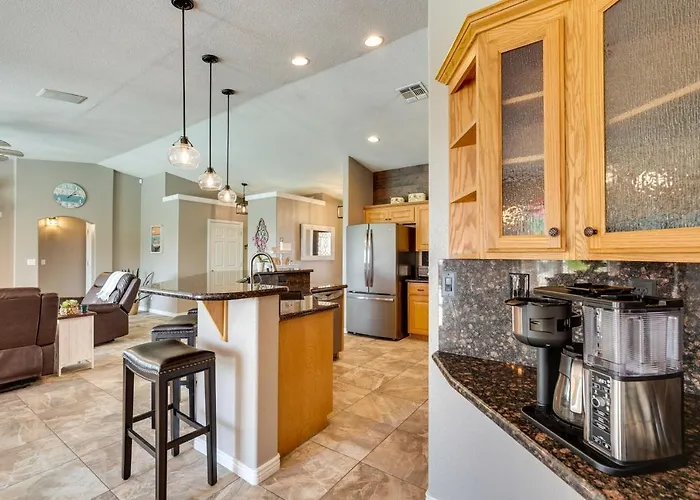 Holiday home Pet Friendly W/ Private Pool: Havasu Home! Lake Havasu City