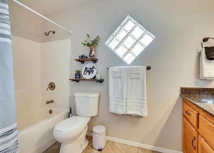Pet Friendly W/ Private Pool: Havasu Home!