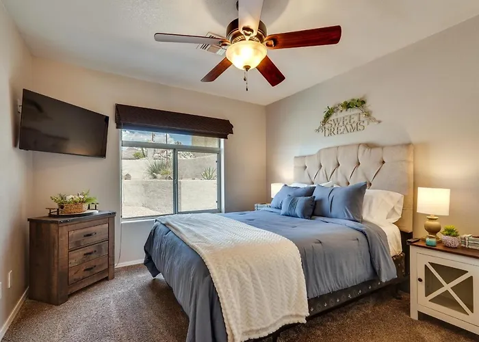 Pet Friendly W/ Private Pool: Havasu Home! *
